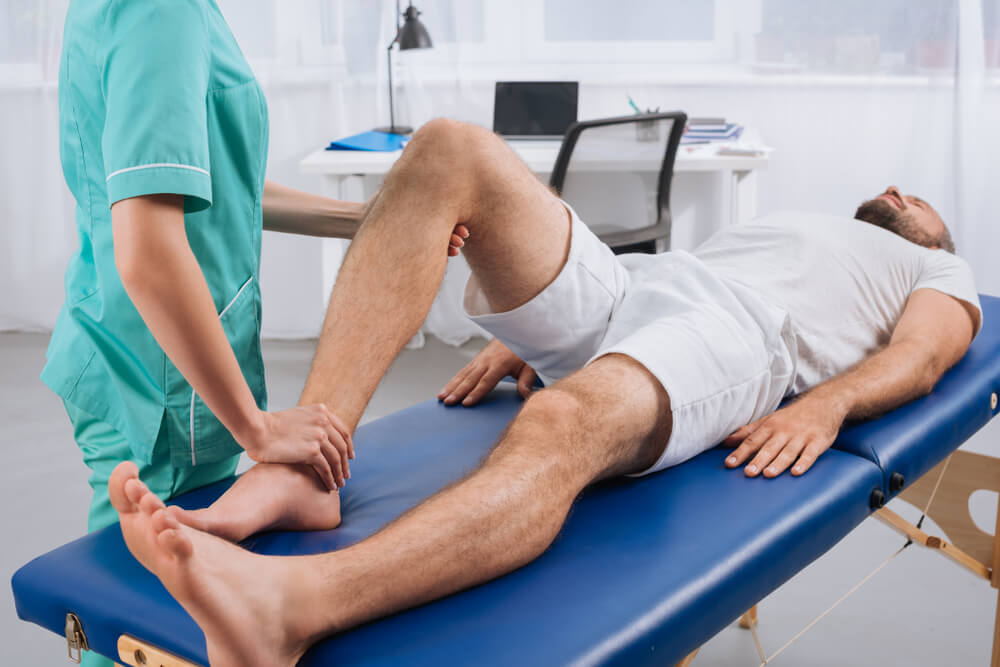 Physical therapy treatments for arthritis in the knee