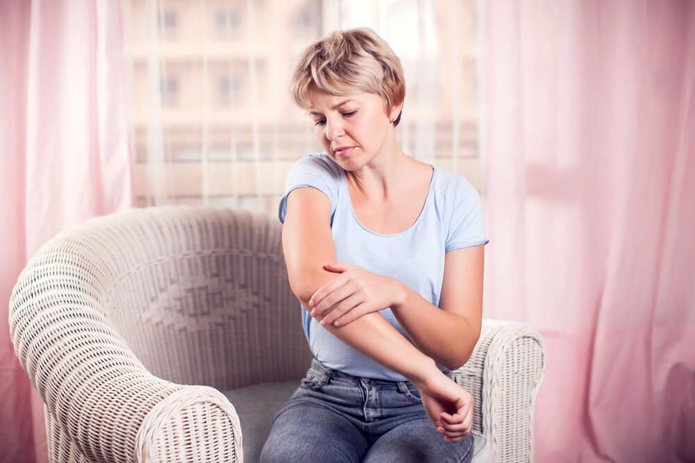Pain when bending and straightening elbow: Three causes