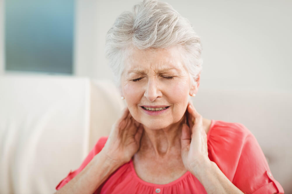 Why do I feel a burning pain in my neck? shutterstock 388564369 burning neck pain