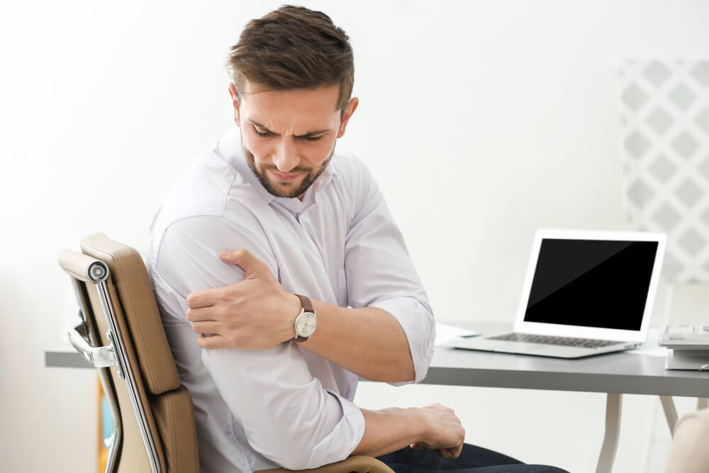 What happens if you don’t have physical therapy after rotator cuff surgery?