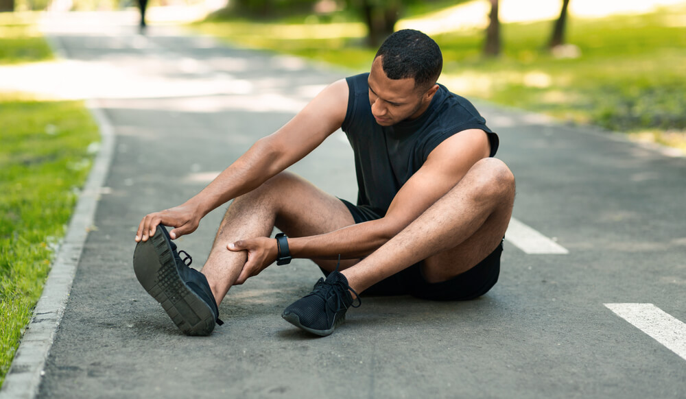 Three causes of foot arch pain that are not plantar fasciitis