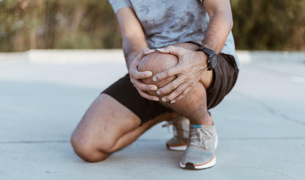 4 physical therapy treatments that may improve knee pain
