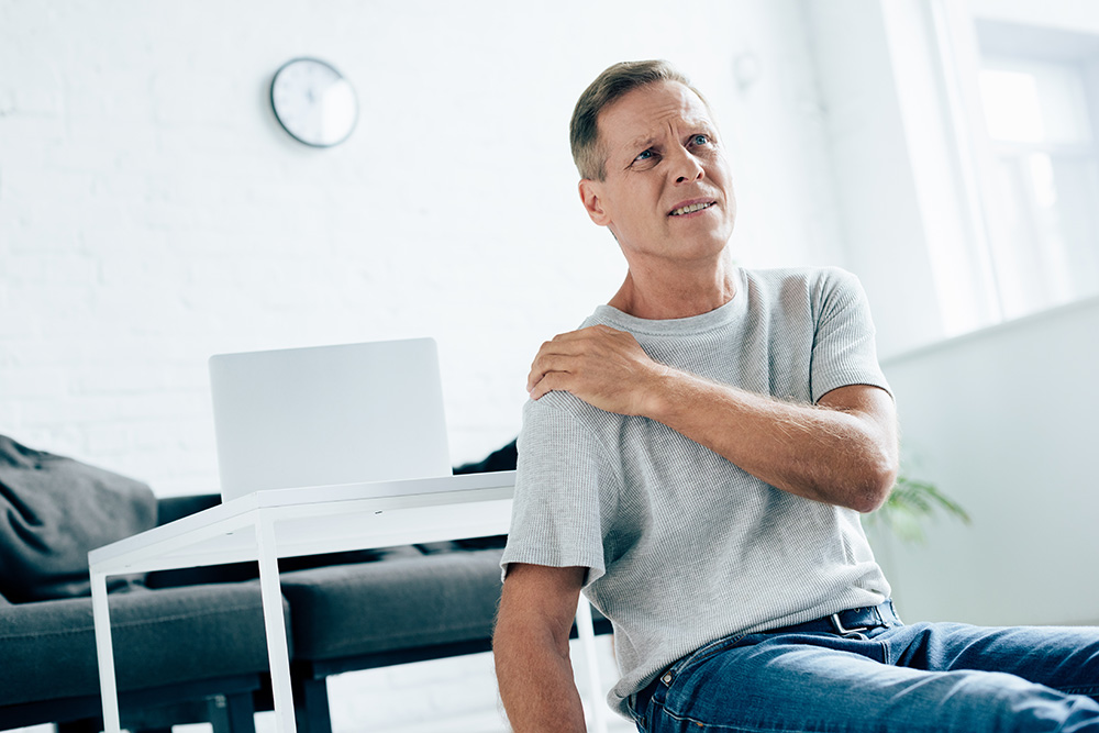 5 things i wish i knew before shoulder surgery post-surgical rehab