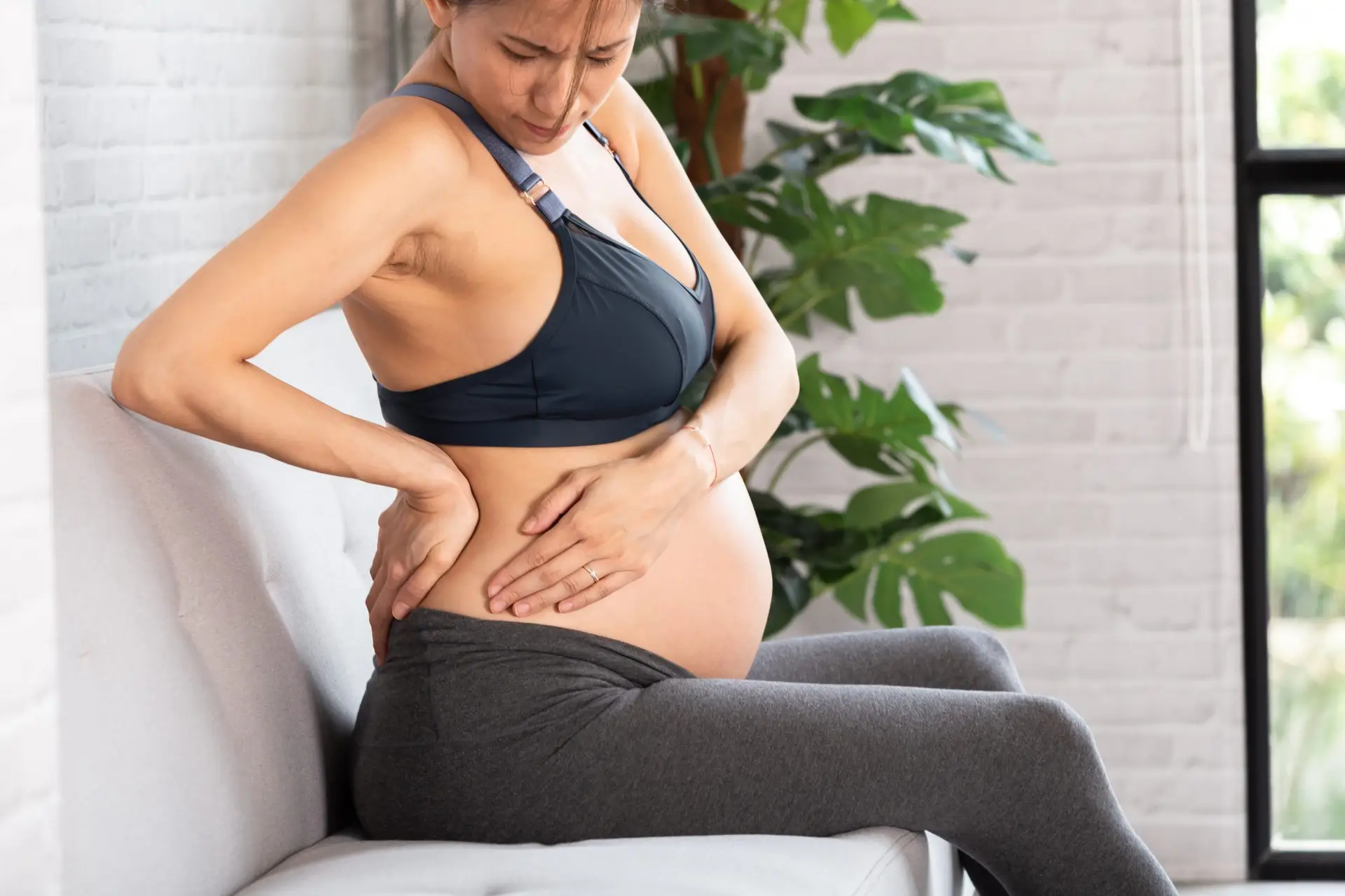 How to Help Relieve Different Types of Hip Pain During Pregnancy