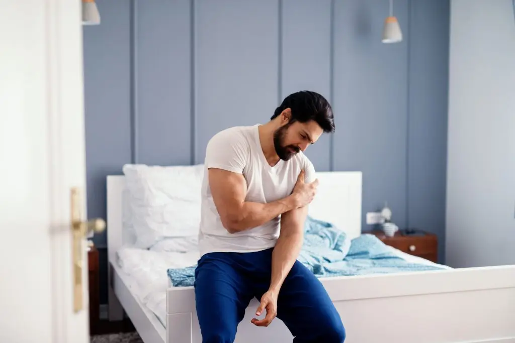 why does my shoulder hurt after sleeping on side? therapydia