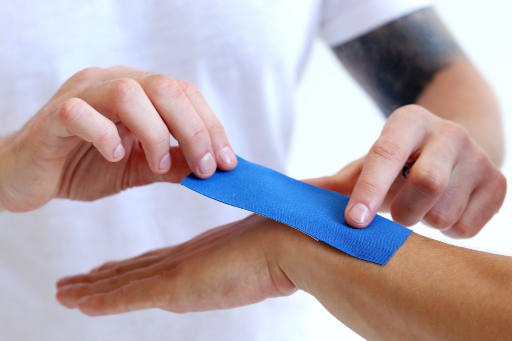 does kinesiology tape for carpal tunnel work? carpal tunnel syndrome